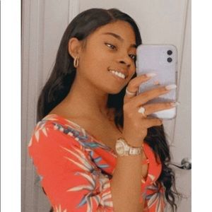 Meet your Posher, Destiny